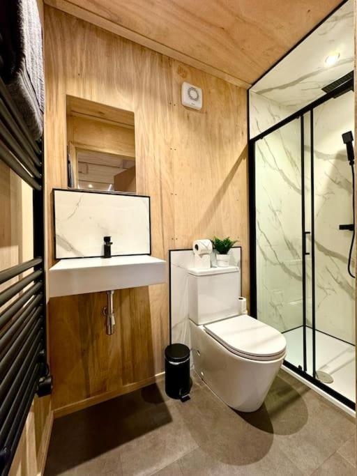 Stunning Secret - Retreat - Sleeps 4 Апартаменты