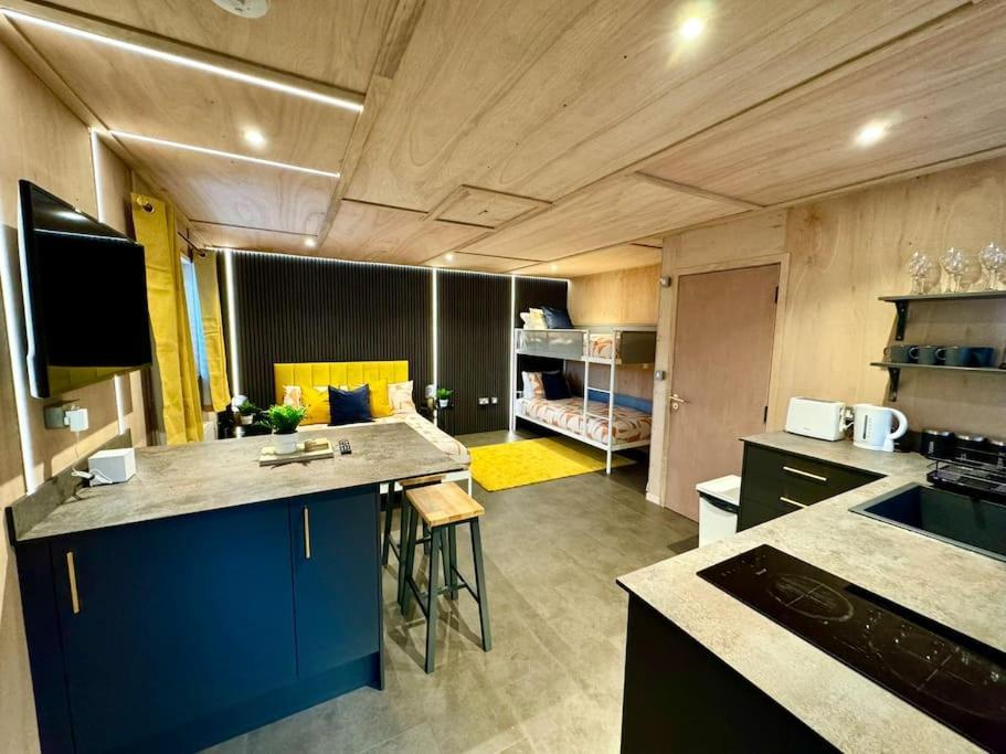 Апартаменты Stunning Secret - Retreat - Sleeps 4 *